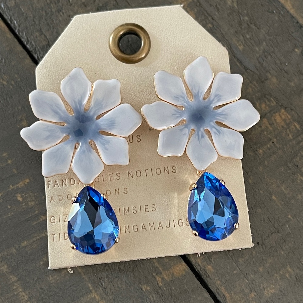 NWT Anthropologie Teardrop Flower Earrings Enamel/Blue - Picture 2 of 2